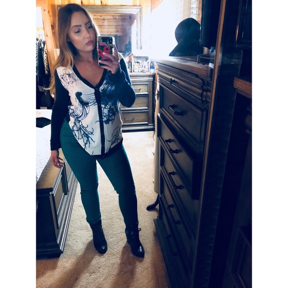 Cardigan - Picture 3 of 3